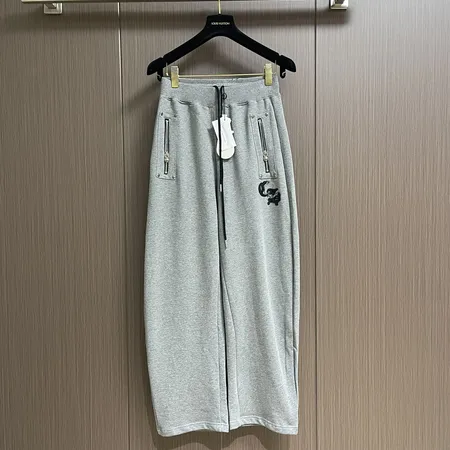 クロムハーツ カジュアルパンツ