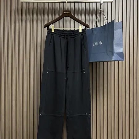 クロムハーツ カジュアルパンツ