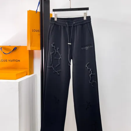 バレンシアガ カジュアルパンツ