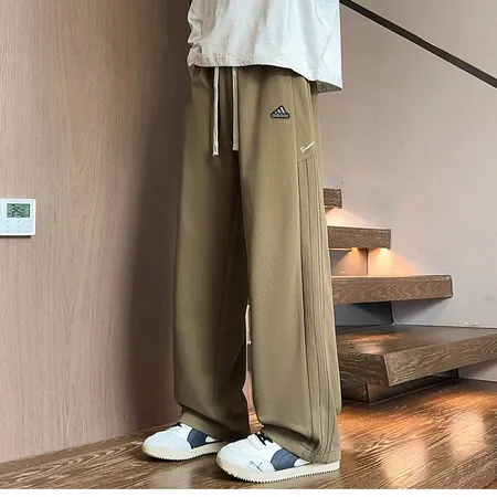 ナイキ カジュアルパンツ