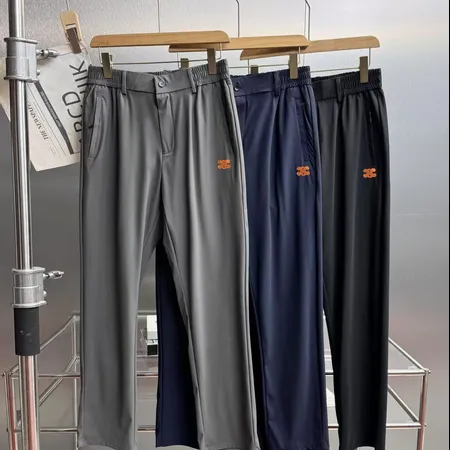 セリーヌ カジュアルパンツ