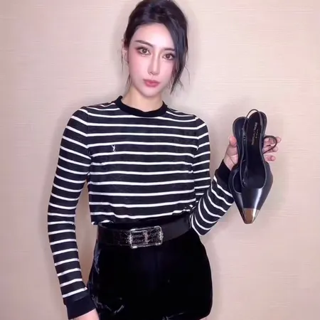 イブサンローラン ショートパンツ