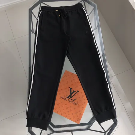ルイヴィトン カジュアルパンツ