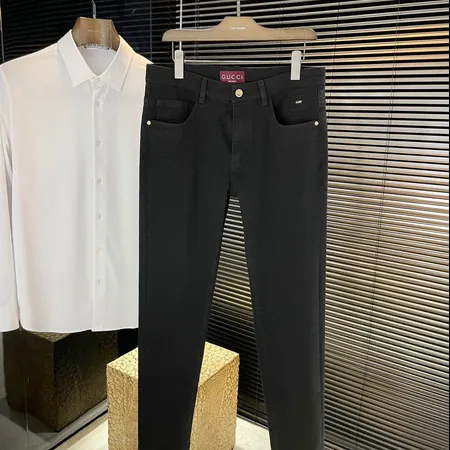 グッチ ジーンズ