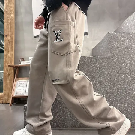 ルイヴィトン カジュアルパンツ