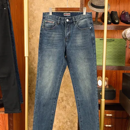 グッチ ジーンズ