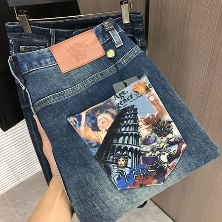 ヴェルサーチ ジーンズ