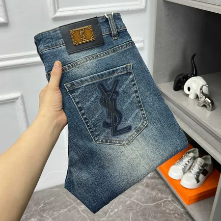 ジバンシィ ジーンズ