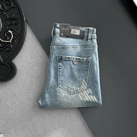 アルマーニ ジーンズ