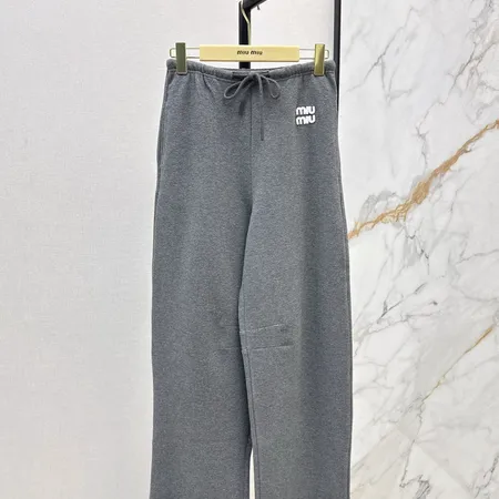 ミュウミュウ カジュアルパンツ