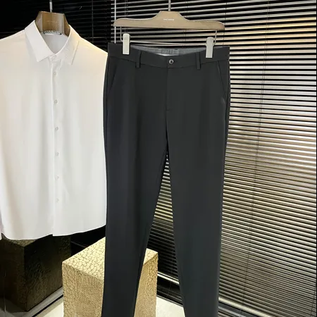 グッチ カジュアルパンツ