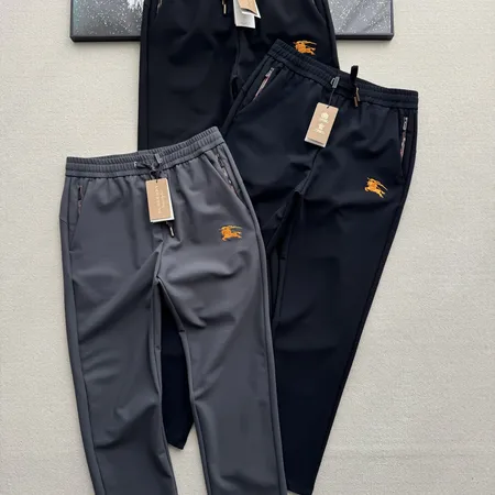 バーバリー ス カジュアルパンツ