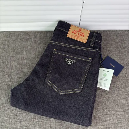 プラダ ジーンズ