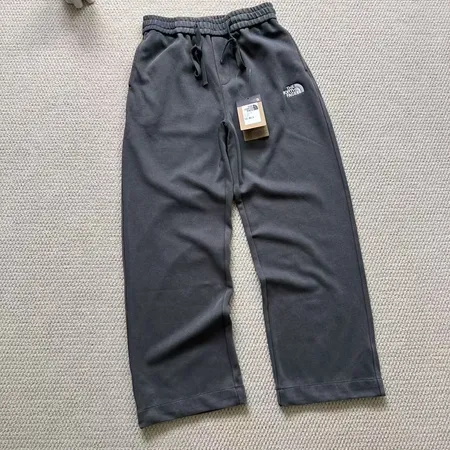ノースフェイス カジュアルパンツ