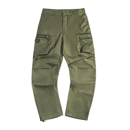 プラダ カジュアルパンツ