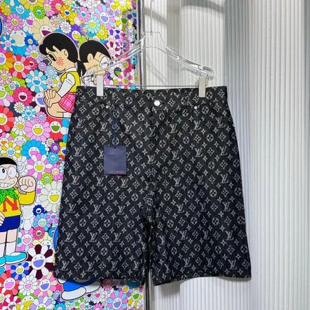 ルイヴィトン ショートパンツ