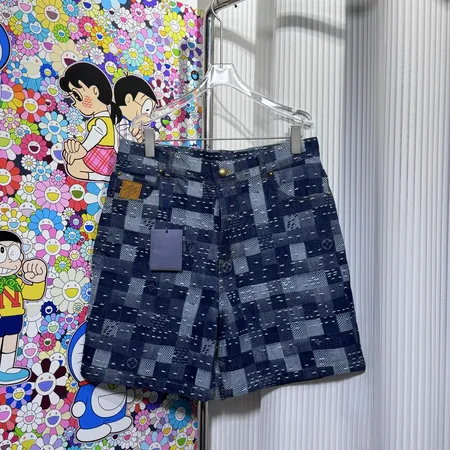 ルイヴィトン ショートパンツ