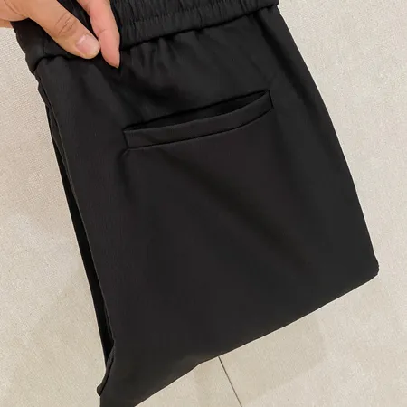 プラダ カジュアルパンツ