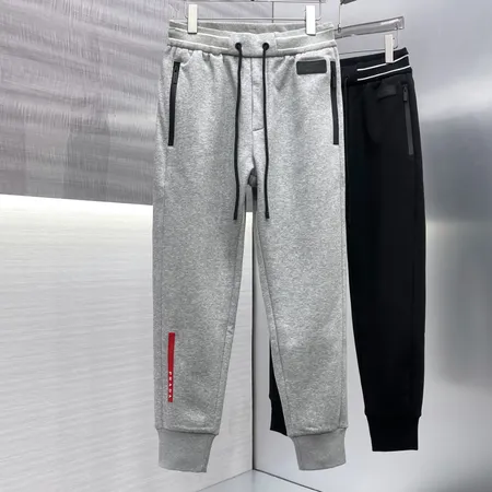 プラダ カジュアルパンツ