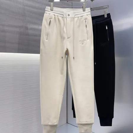 プラダ カジュアルパンツ