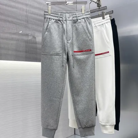 プラダ カジュアルパンツ