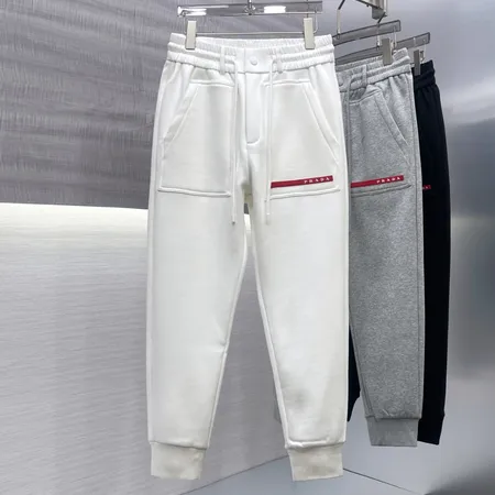 プラダ カジュアルパンツ