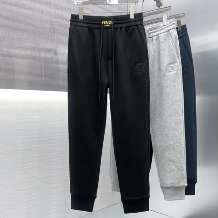 フェンディ カジュアルパンツ