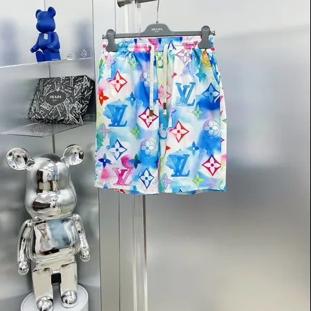 ルイヴィトン ショートパンツ
