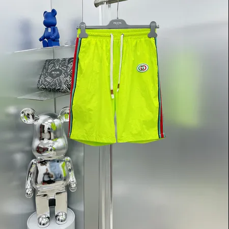 グッチ ショートパンツ