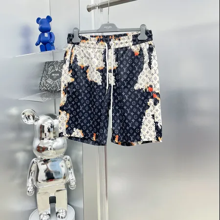 ルイヴィトン ショートパンツ