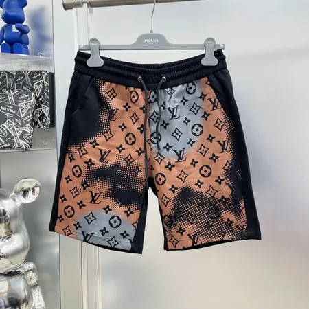ルイヴィトン ショートパンツ