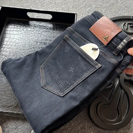 ヴィヴィアン・ウエストウッド ジーンズ