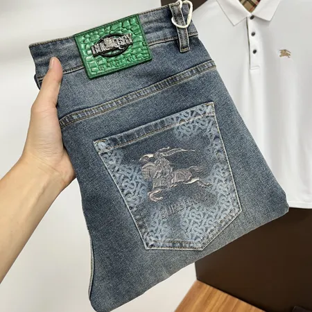 バーバリー ス ジーンズ