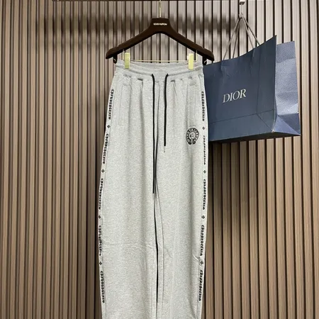 クロムハーツ カジュアルパンツ