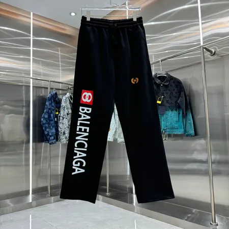 バレンシアガ カジュアルパンツ