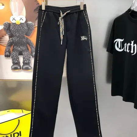 バーバリー ス カジュアルパンツ