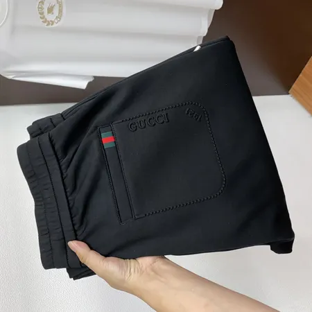 バーバリー ス カジュアルパンツ