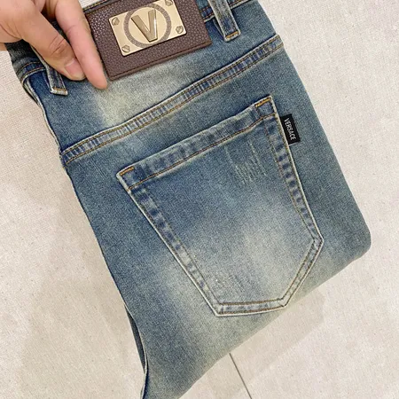 ヴェルサーチ ジーンズ