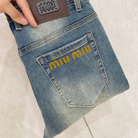 ミュウミュウ ジーンズ