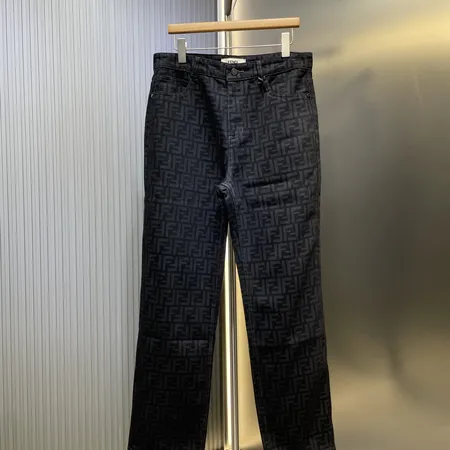 フェンディ ジーンズ