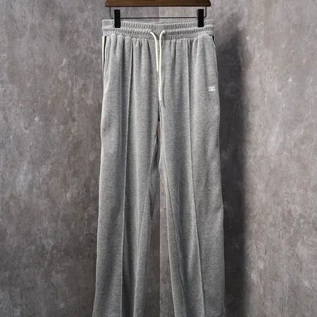 セリーヌ カジュアルパンツ