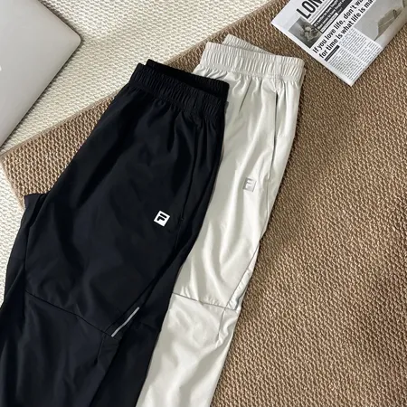 フィラ カジュアルパンツ