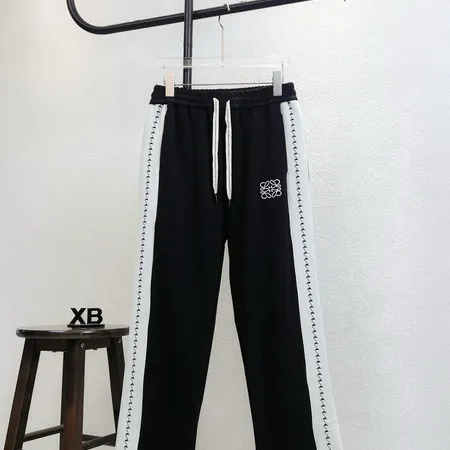 ロエベ カジュアルパンツ