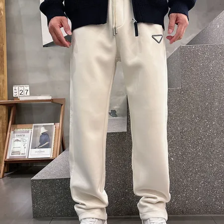 プラダ カジュアルパンツ