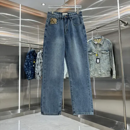 グッチ ジーンズ