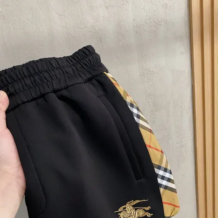 バーバリー ス カジュアルパンツ