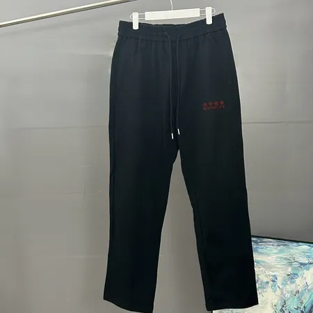 ジバンシィ カジュアルパンツ