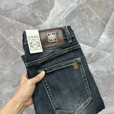 ロエベ ジーンズ