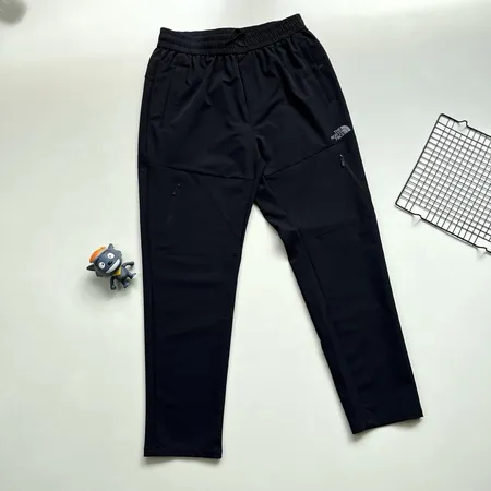 ノースフェイス カジュアルパンツ
