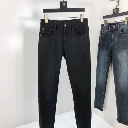 バレンシアガ ジーンズ